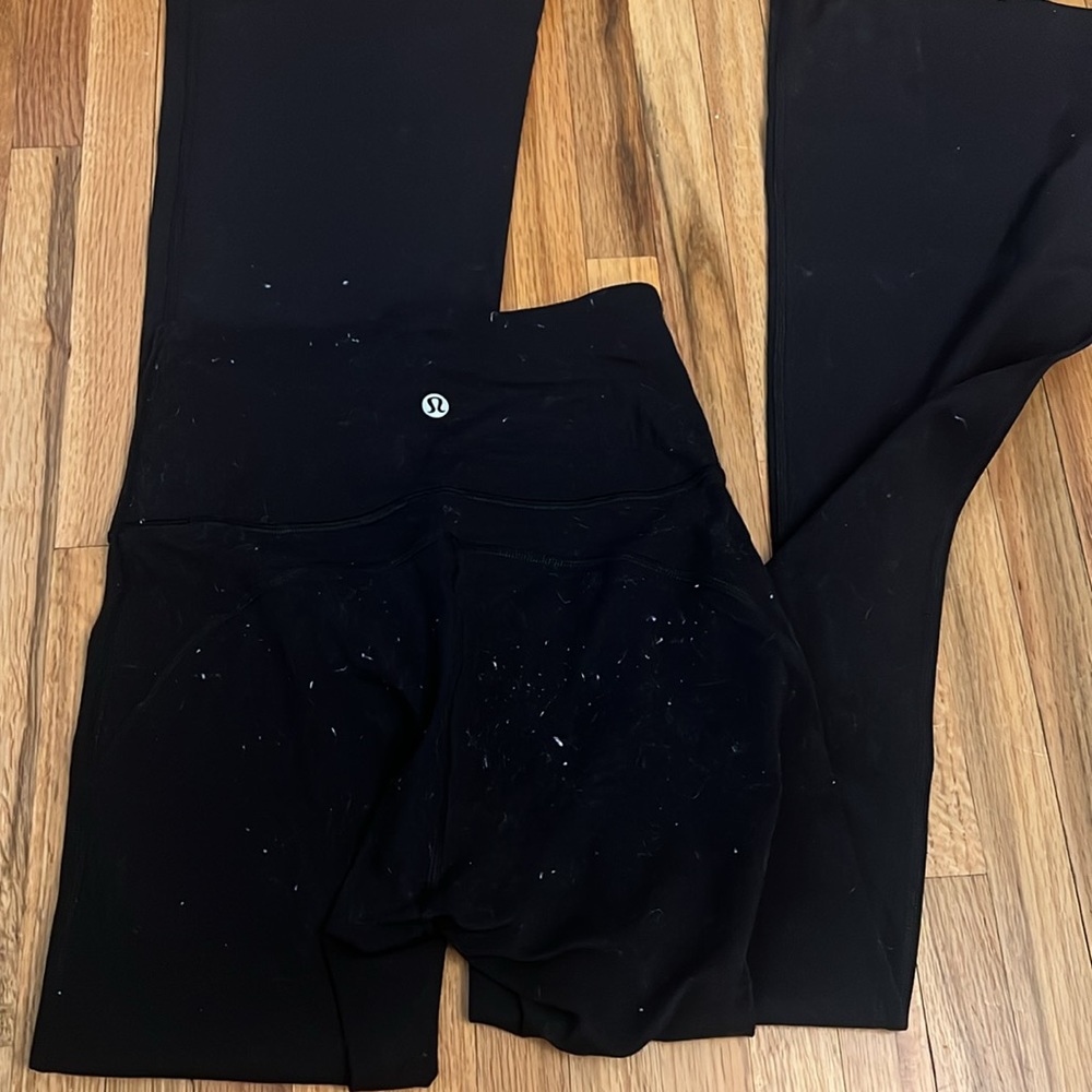 lululemon flare leggings 28” - Picture 2 of 4